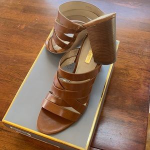 Louise et Cir Lo-Kalika Heels